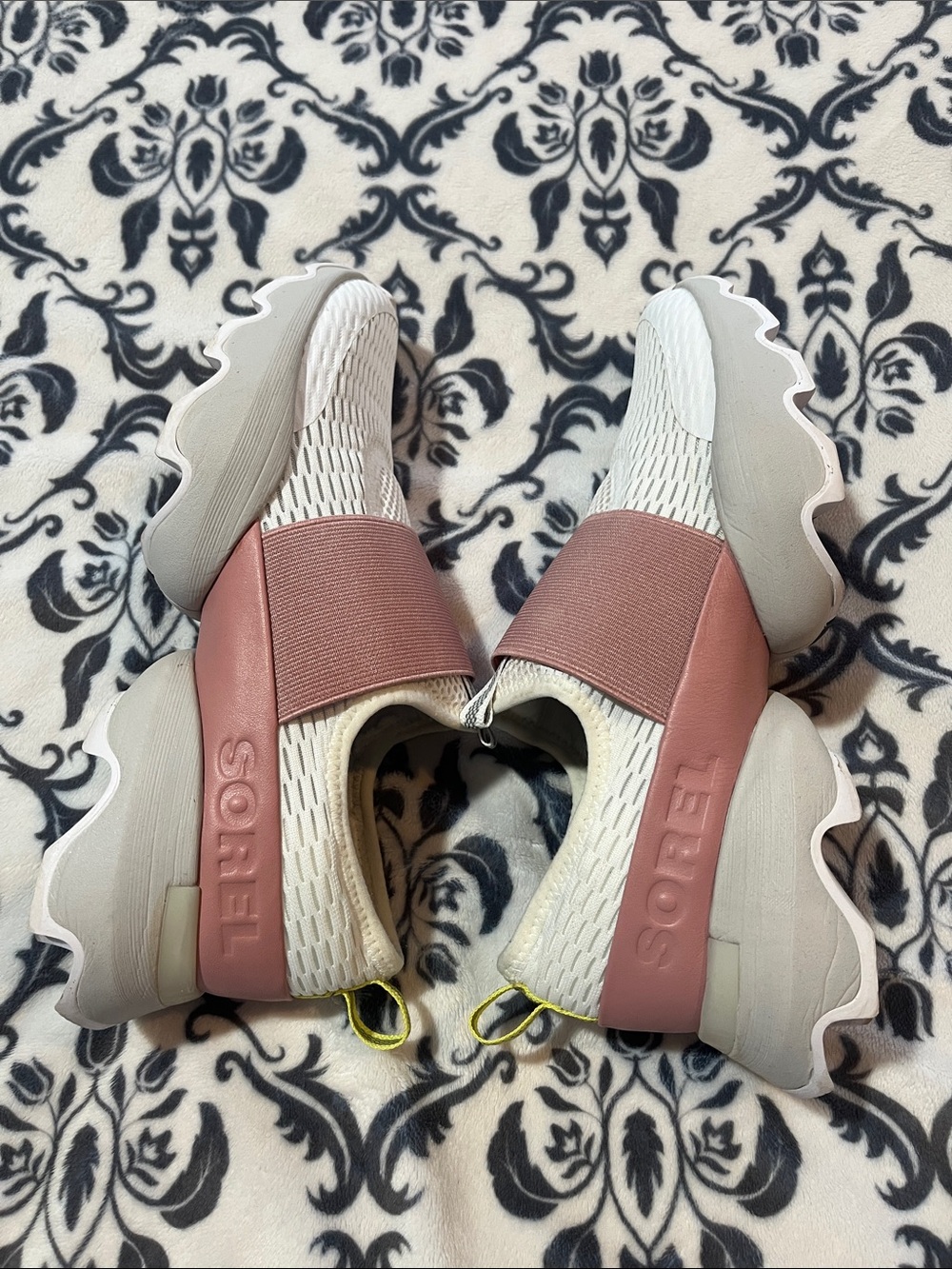 Sorel Sneakers Tennis Shoes - Picture 4 of 7